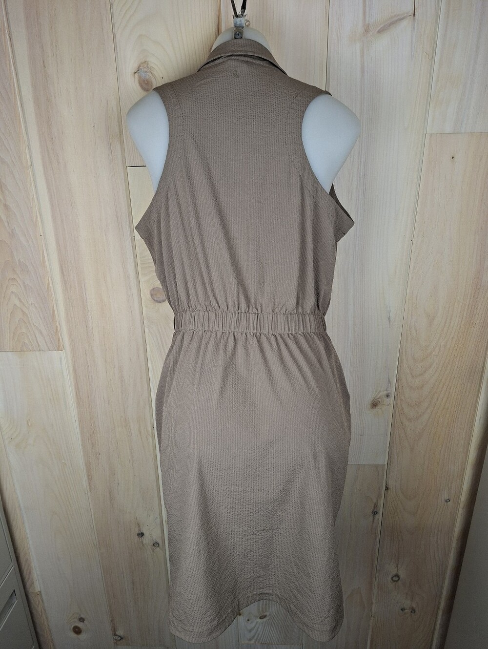 🍄3/50$🍄Lolë Momentum Shirt Dress - Sleeveless Stretch Taupe Size M - Picture 10 of 13